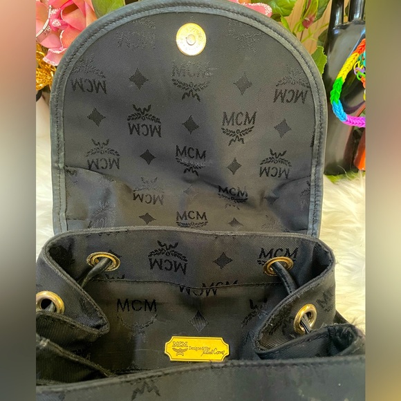 MCM Germany Backpack with Double Snap Pocket Exterior in Nylon. Unisex Use - Picture 8 of 11